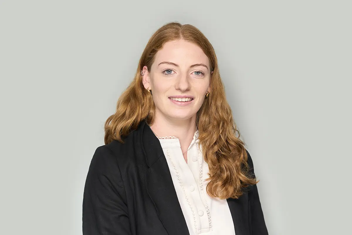 Izzy Rucker, Trainee, Boodle Hatfield